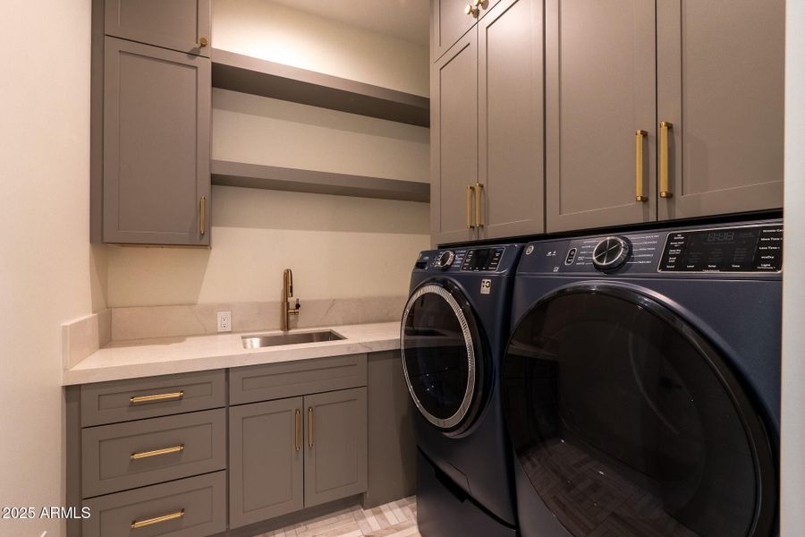 DSC05103-HDR DSC05103-HDR