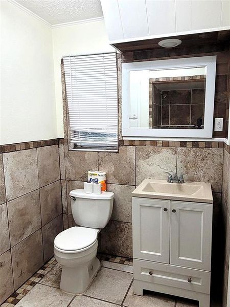 Furnished interior view inside a new home in , Paris (Image 8).