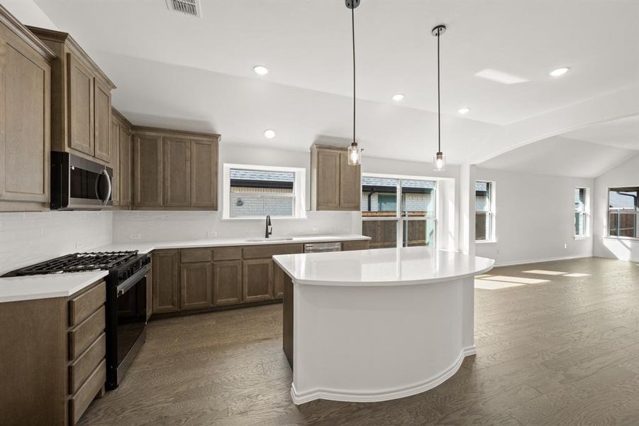 7729 Stubblefield- Kitchen-1