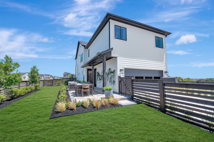 Representative exterior details of a home built from the The Anders by David Weekley Homes in Bridgeland Central: Emerald Heights - Cottages Row Collection, Cypress (Image 3).
