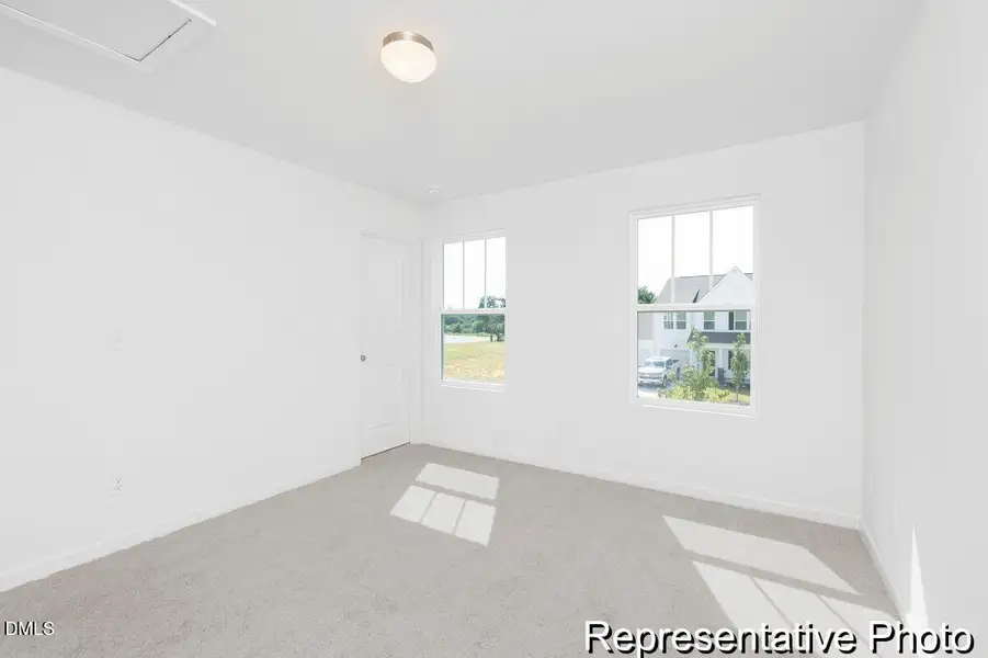 NTR 22 Devin 2098 EB3 IO (20)-20REP