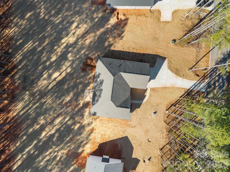 Image 37 of a home in .