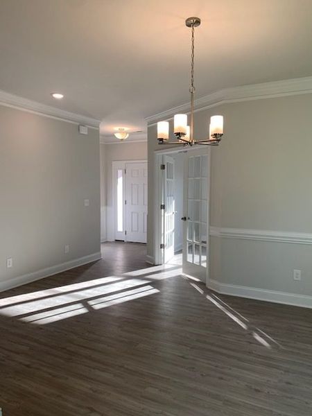 Spacious, unfurnished interior of a new home in Royal Pines, Trinity (Image 16).