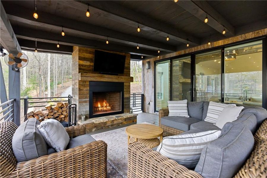 Exterior details and patio area of a home in , Blue Ridge (Image 24).