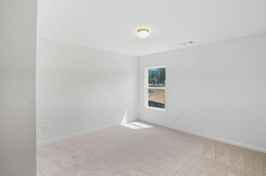 Spacious, unfurnished interior of a new home in The Retreat at Browns Ridge, Newnan (Image 24).