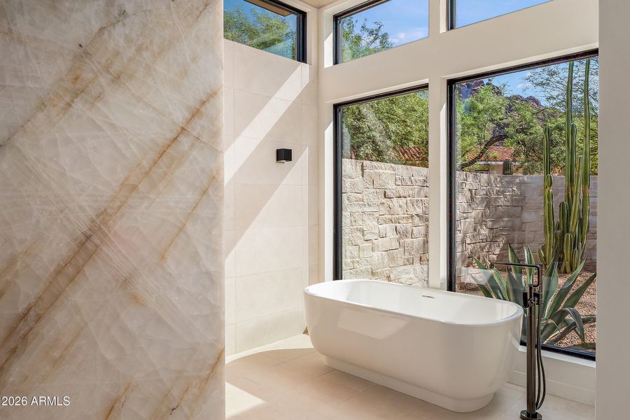 Primary bath w-zen garden