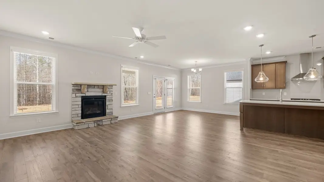 Representative unfurnished interior of a home built from the Hampshire by D.R. Horton in Heritage Pointe, Senoia (Image 22).