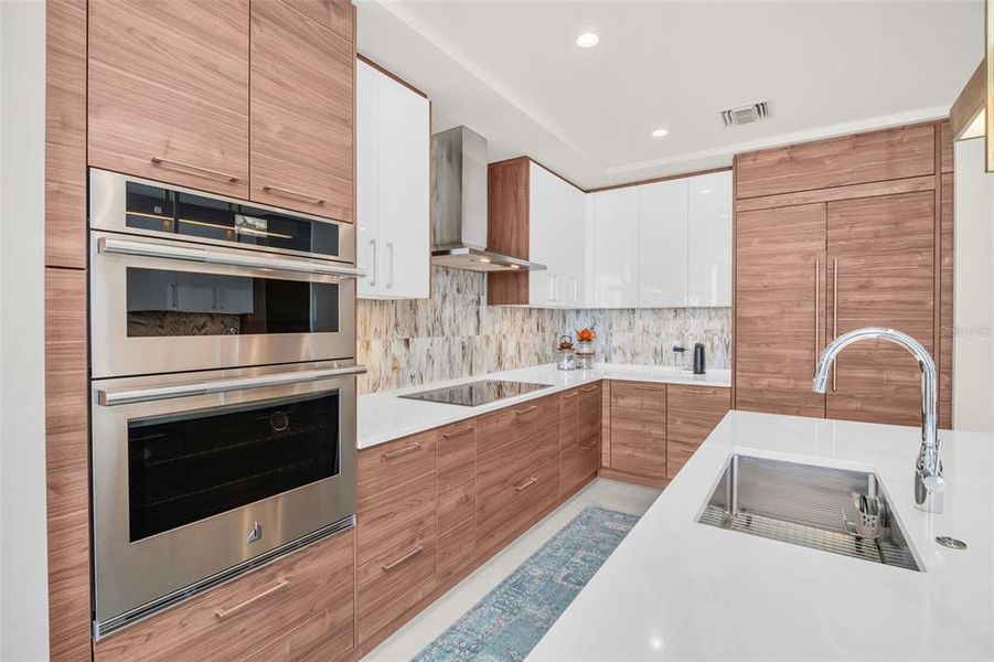 Furnished interior view inside a new home in , St. Petersburg (Image 39). Furnished interior view inside a new home in , St. Petersburg (Image 39).