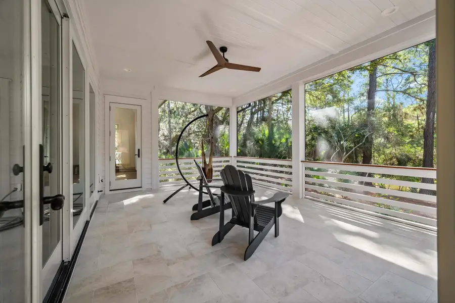 Exterior details and patio area of a home in , Seabrook Island (Image 22).