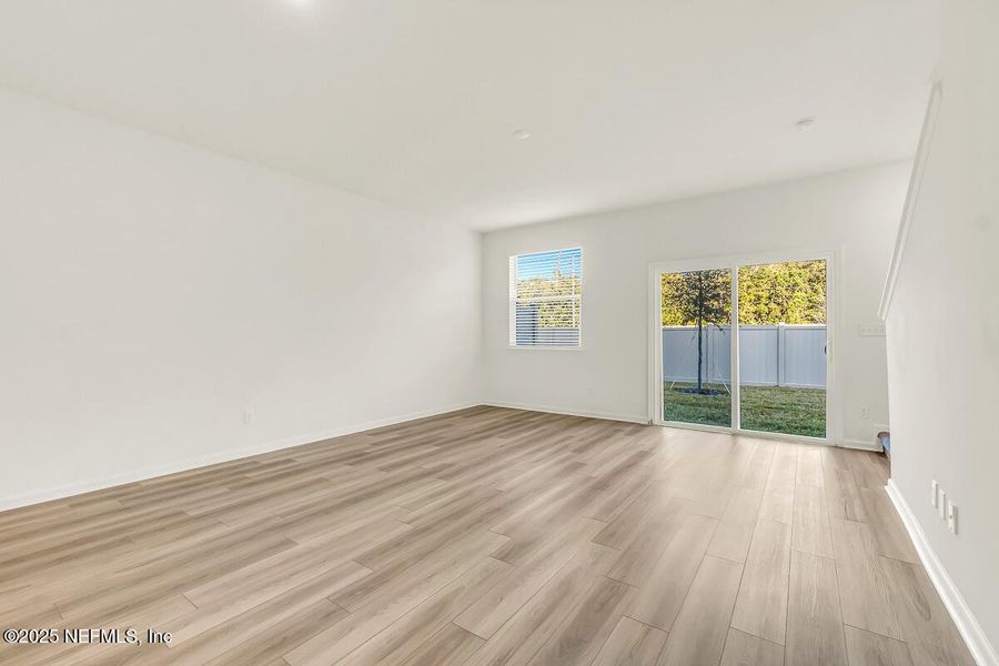 Spacious, unfurnished interior of a new home in , St. Augustine (Image 8).