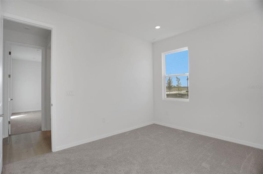 Spacious, unfurnished interior of a new home in Turnleaf, Punta Gorda (Image 28).