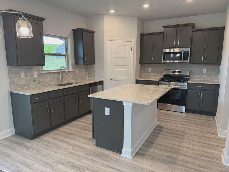 Furnished interior view inside a new home in Bracken Woods, Piedmont (Image 5).
