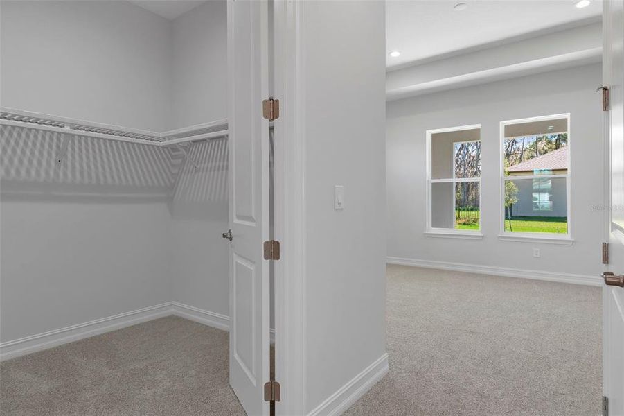 Spacious, unfurnished interior of a new home in Southern Hills Plantation, Brooksville (Image 38). Spacious, unfurnished interior of a new home in Southern Hills Plantation, Brooksville (Image 38).