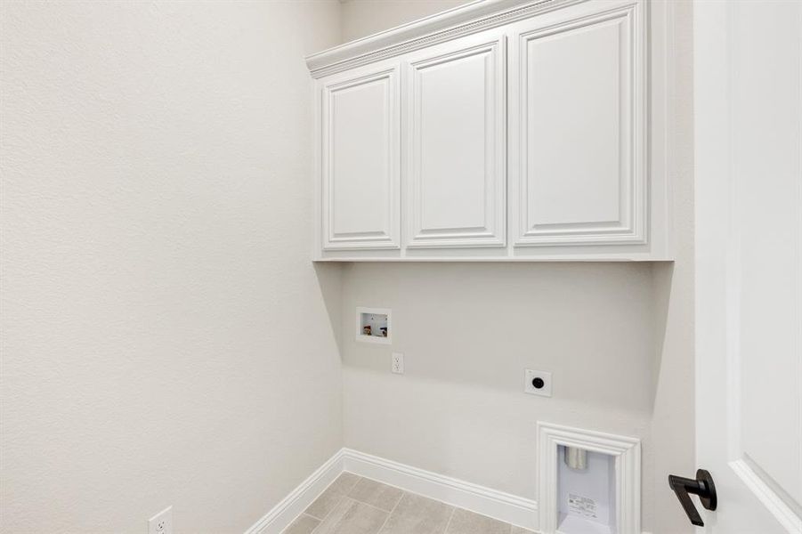 Spacious, unfurnished interior of a new home in Parks of Aledo, Aledo (Image 19). Spacious, unfurnished interior of a new home in Parks of Aledo, Aledo (Image 19).