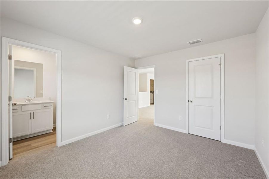 Spacious, unfurnished interior of a new home in Parkside at Grayson, Grayson (Image 32).