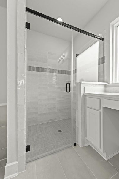 Representative image. Features, specifications, selections and colors may vary. Representative image. Features, specifications, selections and colors may vary.