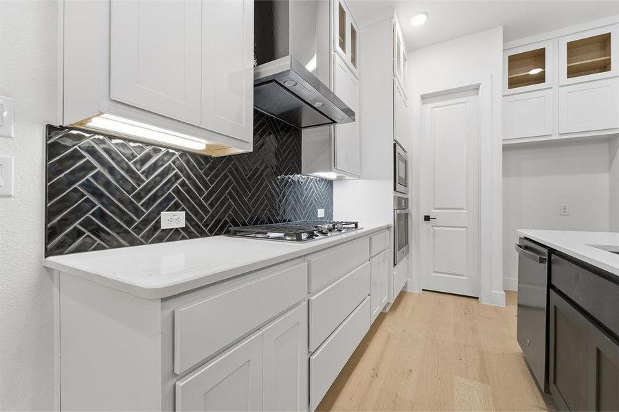 Furnished interior view inside a new home in Craig Ranch, McKinney (Image 3).