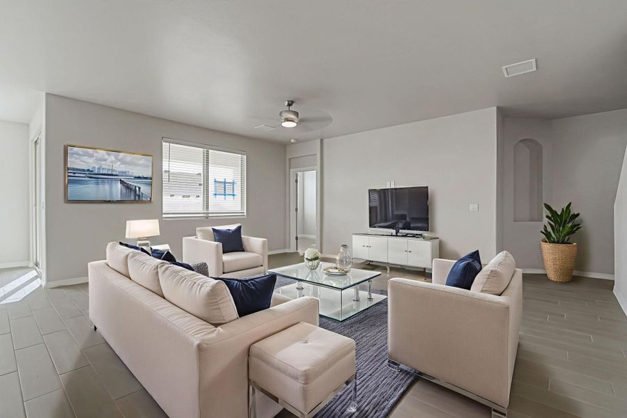 Furnished interior view inside a new home in Emerald Estates, Horizon City (Image 17). Furnished interior view inside a new home in Emerald Estates, Horizon City (Image 17).