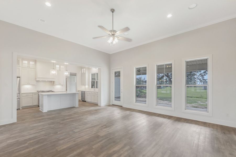 Representative unfurnished interior of a home built from the The Charlotte by Manuel Builders in Chapel Bend, Montgomery (Image 18).
