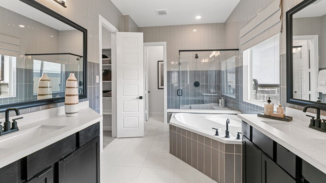 Representative furnished interior of a home built from the Magnolia by DRB Homes in Brookewater, Rosenberg (Image 14).