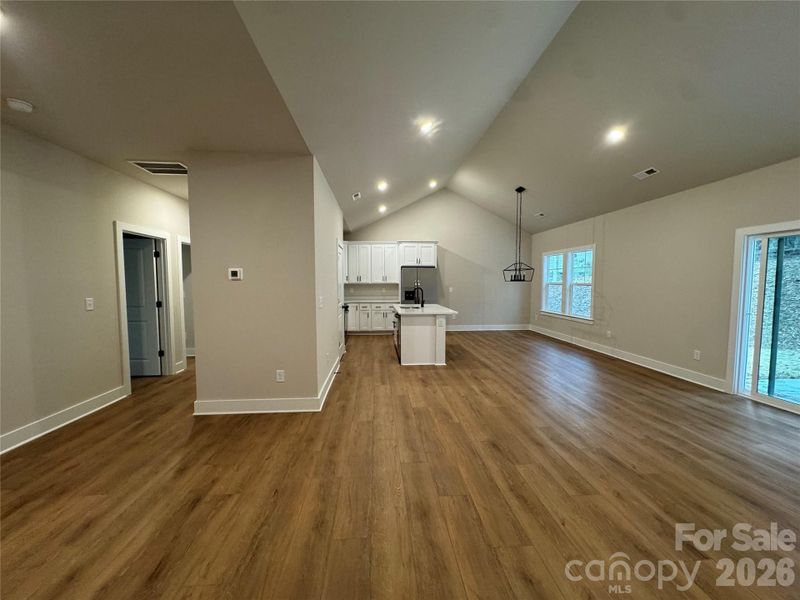 Spacious, unfurnished interior of a new home in , Lenoir (Image 18).