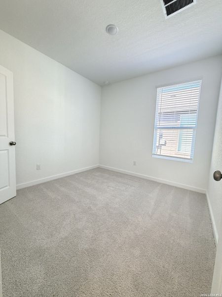 Spacious, unfurnished interior of a new home in Rose Valley, Converse (Image 9).