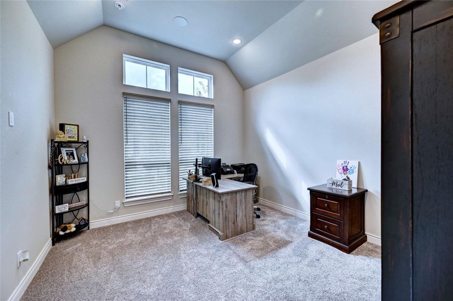 Furnished interior view inside a new home in Artavia 70′, Conroe (Image 31).