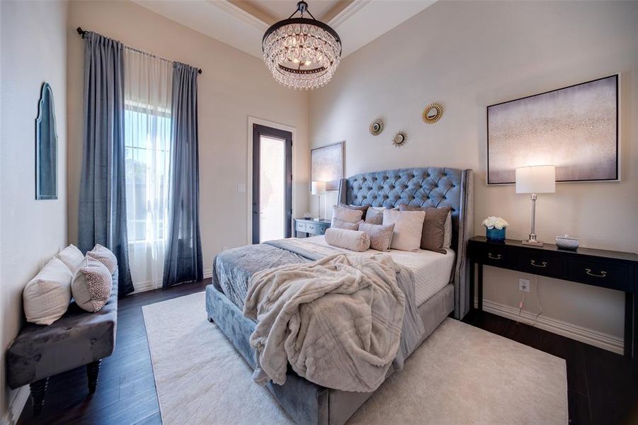 Furnished interior view inside a new home in , Cedar Hill (Image 15).