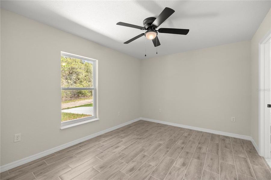 Spacious, unfurnished interior of a new home in , Ocala (Image 19).