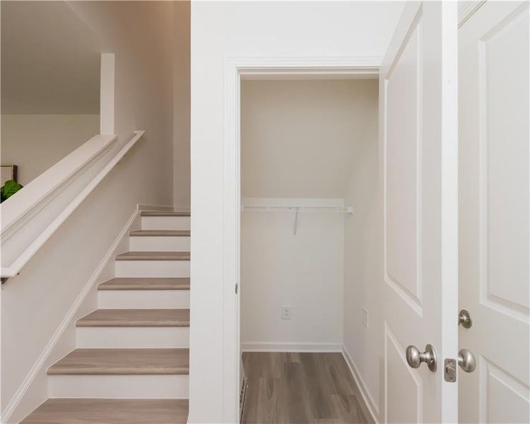 Spacious, unfurnished interior of a new home in Old Salem Crossing, Conyers (Image 18).