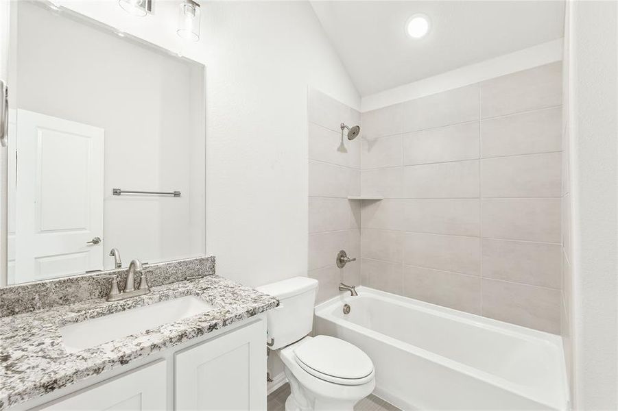 Furnished interior view inside a new home in Sunrise at Garden Valley, Waxahachie (Image 16). Furnished interior view inside a new home in Sunrise at Garden Valley, Waxahachie (Image 16).