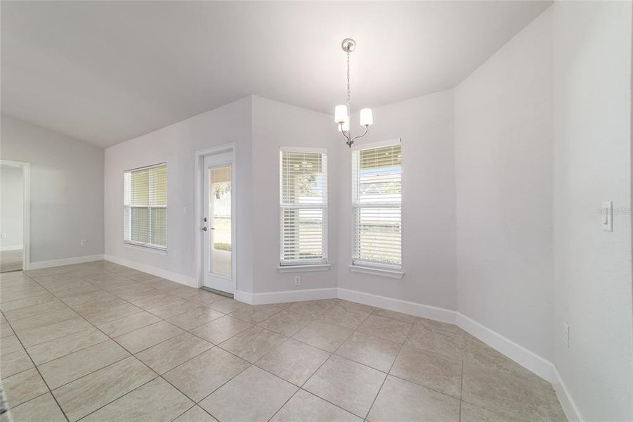Spacious, unfurnished interior of a new home in Brookhaven, Ocala (Image 56).