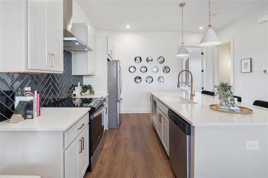 Furnished interior view inside a new home in , Atlanta (Image 8).