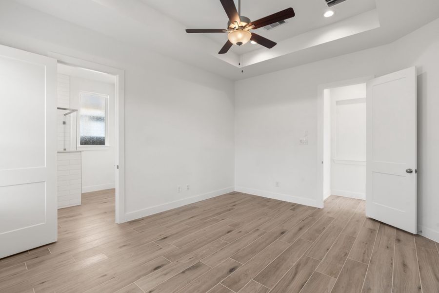 Spacious, unfurnished interior of a new home in The Trails, New Caney (Image 21).