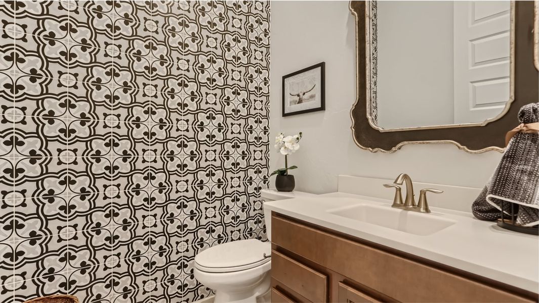 Outlander Powder Room