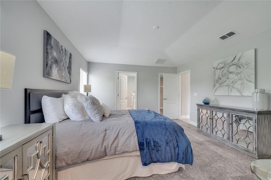 Furnished interior view inside a new home in , Kissimmee (Image 6).