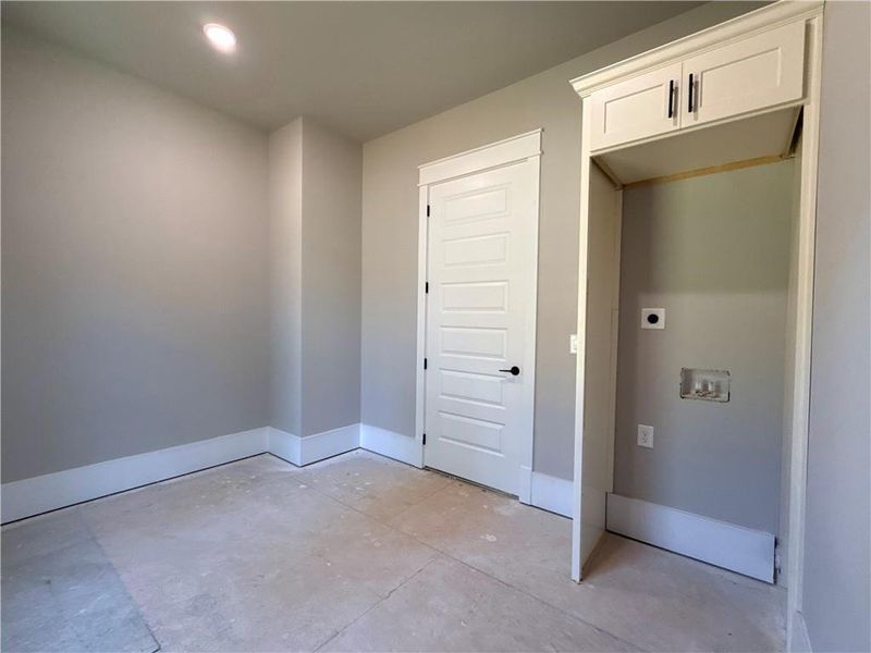 Spacious, unfurnished interior of a new home in , Flowery Branch (Image 29). Spacious, unfurnished interior of a new home in , Flowery Branch (Image 29).