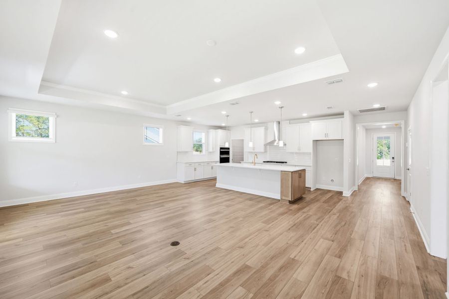 Spacious, unfurnished interior of a new home in Oakleaf Chase, Blythewood (Image 21). Spacious, unfurnished interior of a new home in Oakleaf Chase, Blythewood (Image 21).