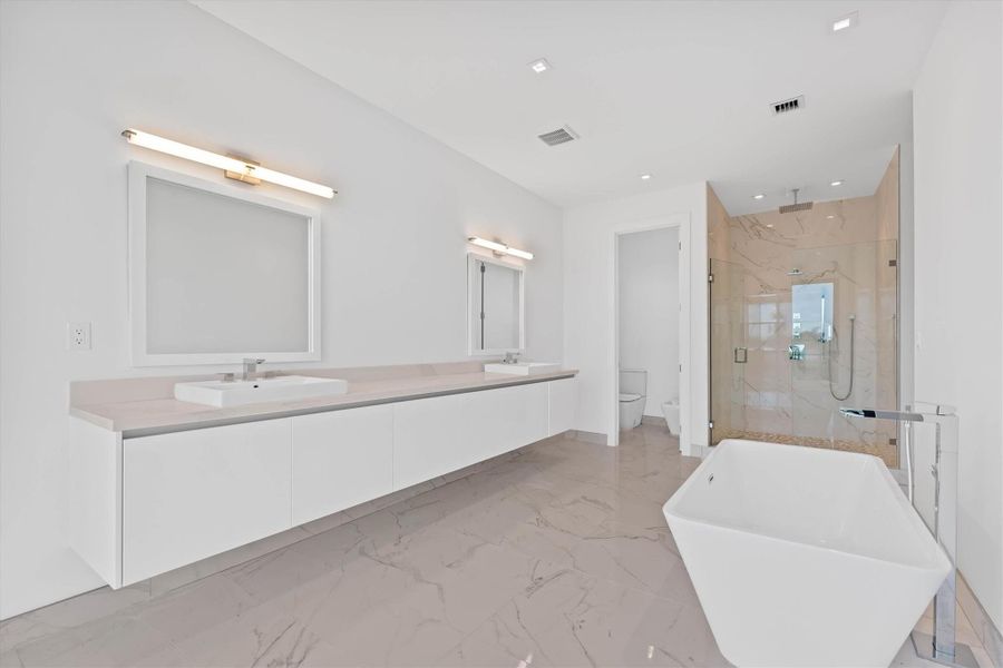 Furnished interior view inside a new home in , Weston (Image 16).