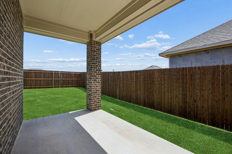 Exterior details and patio area of a home in Summer Crest, Fort Worth (Image 4). Exterior details and patio area of a home in Summer Crest, Fort Worth (Image 4).