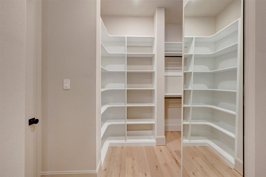 Spacious, unfurnished interior of a new home in , Montgomery (Image 33).