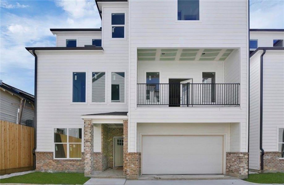 Exterior details and patio area of a home in , Houston (Image 1). Exterior details and patio area of a home in , Houston (Image 1).