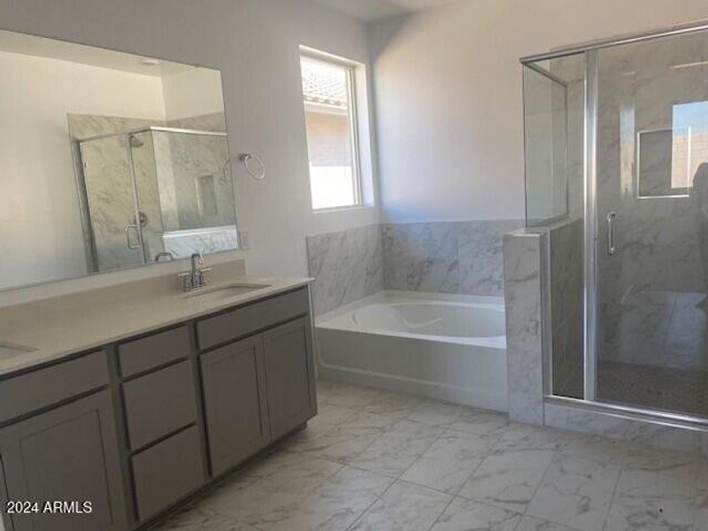 P20 Lot 35 Primary Bathroom