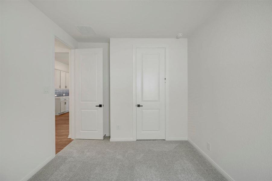 Spacious, unfurnished interior of a new home in The Grand Prairie - Meadow Collection, Hockley (Image 37).
