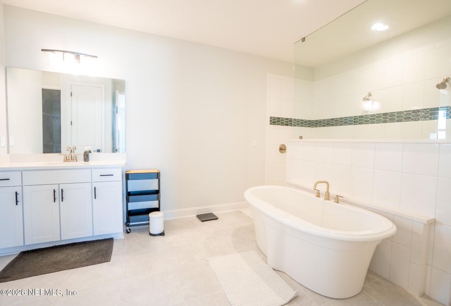 Furnished interior view inside a new home in , St. Augustine (Image 14).