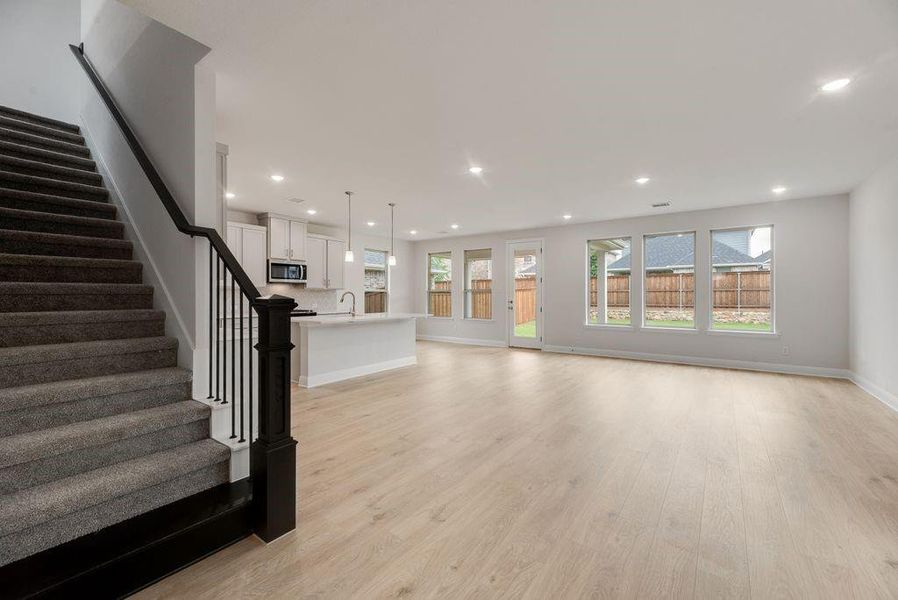 Spacious, unfurnished interior of a new home in Spiritas Ranch, Little Elm (Image 19).