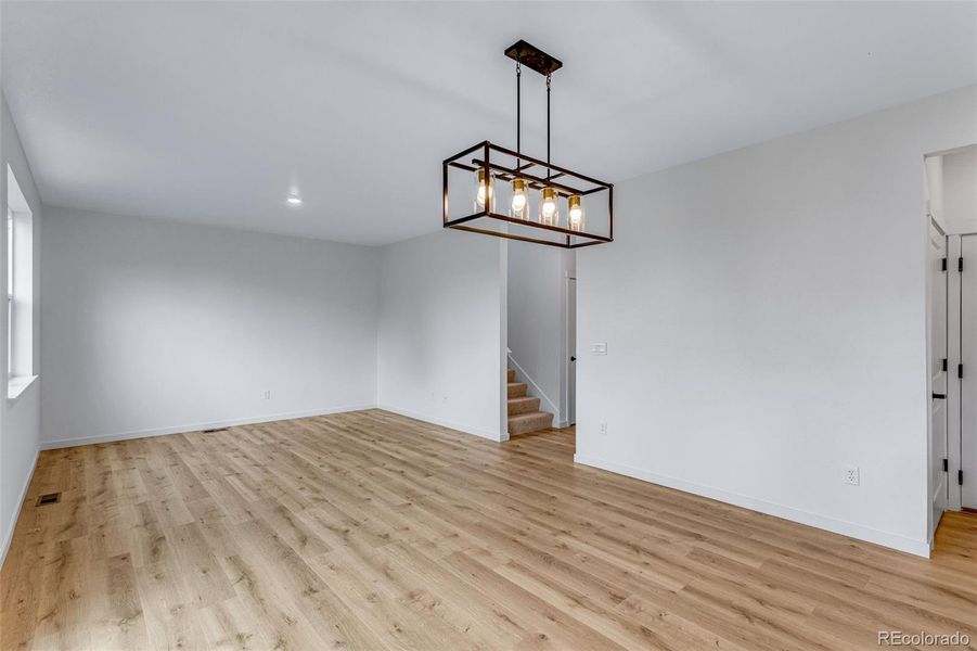 Spacious, unfurnished interior of a new home in Hansen Farm, Fort Collins (Image 28).