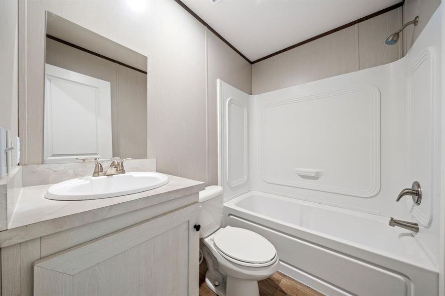 Furnished interior view inside a new home in , Gun Barrel City (Image 9).
