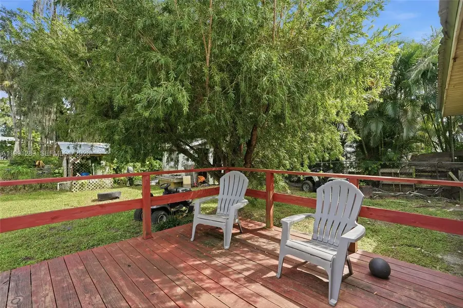 Image 33 of a home in . Image 33 of a home in .