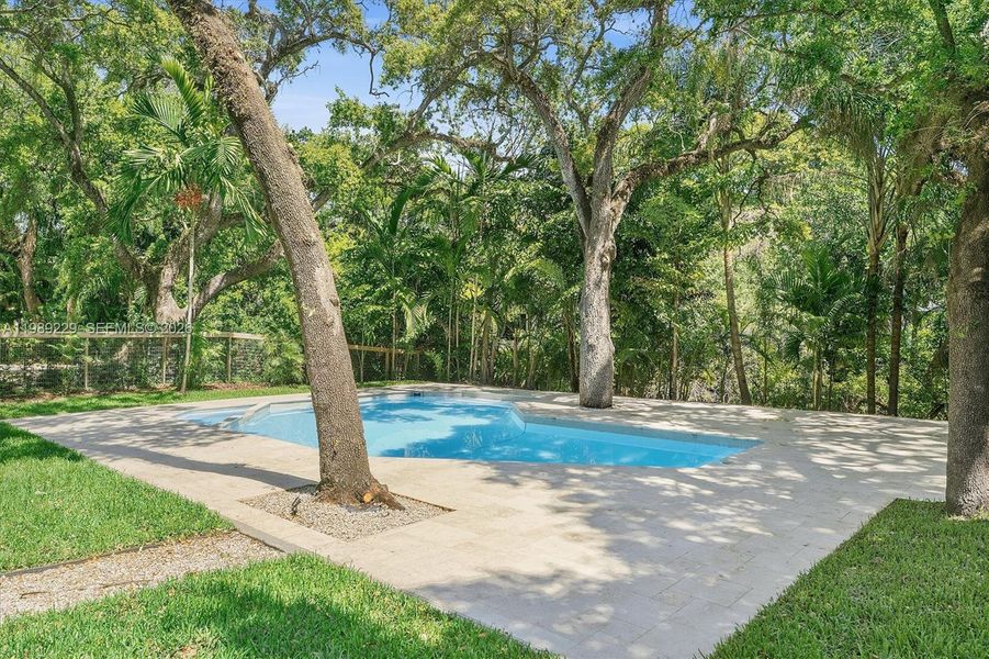 Community amenities in , Hollywood (Image 59).